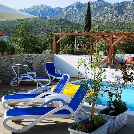 Ferienwohnung Sonne, Meer und Berge Seline Exterior foto